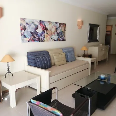 Pestana Porches Praia Aparthotel Lagoa (Algarve)